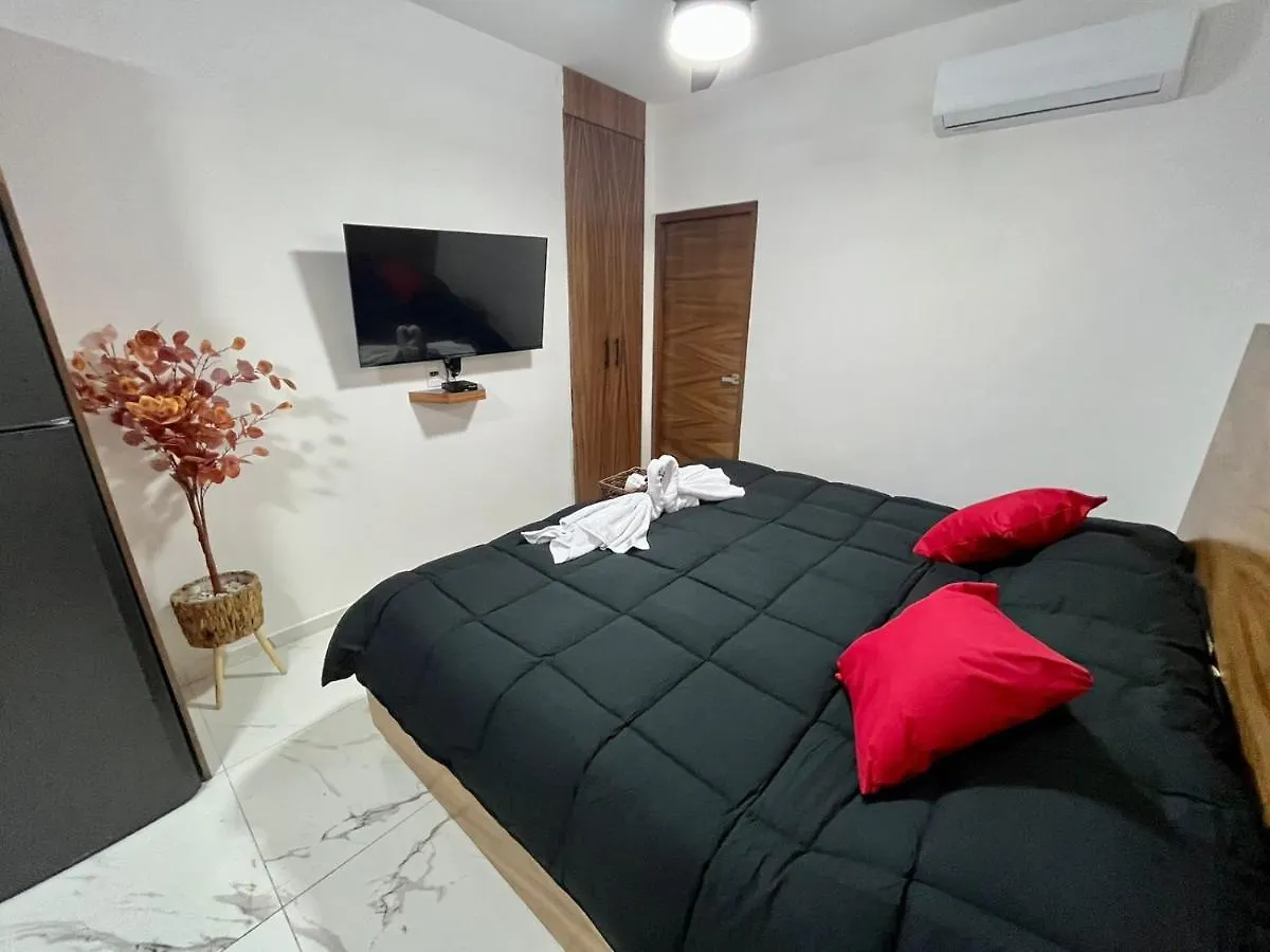 Hotel Ahau Playa Playa del Carmen
